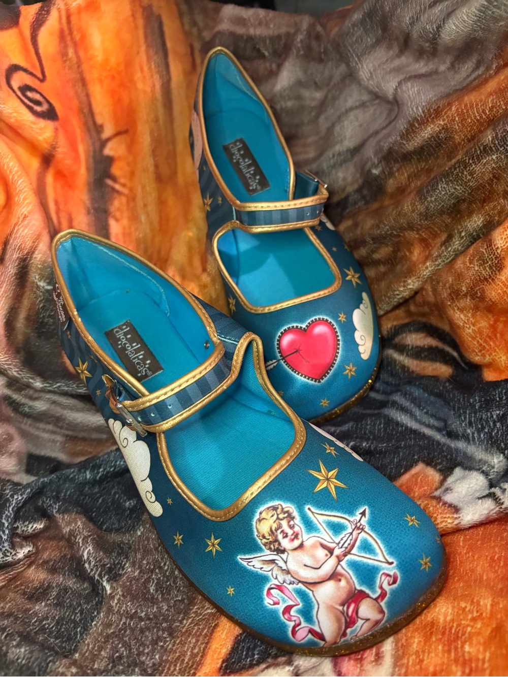 Worn Once Hot Chocolate Design Cupid Size 9